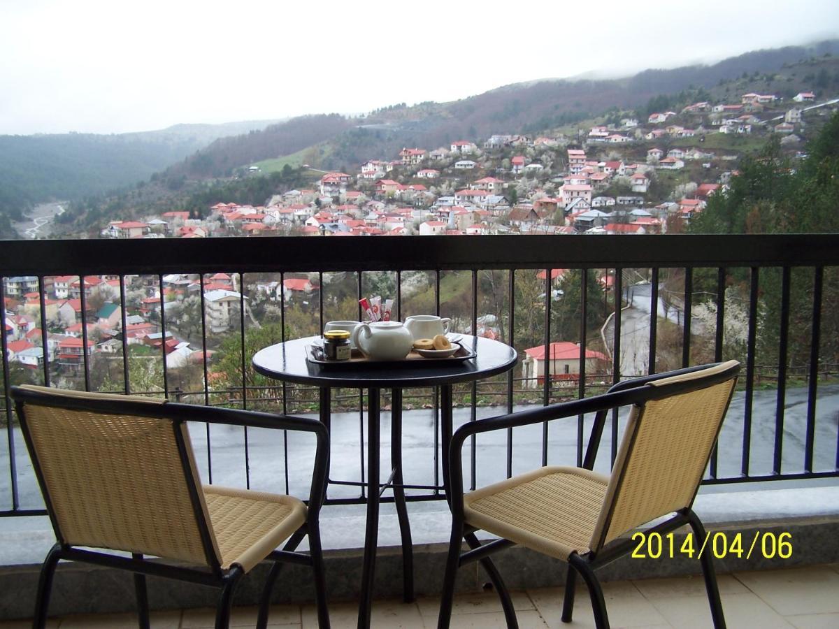 Valia Calda Hotel Perivoli  Eksteriør billede